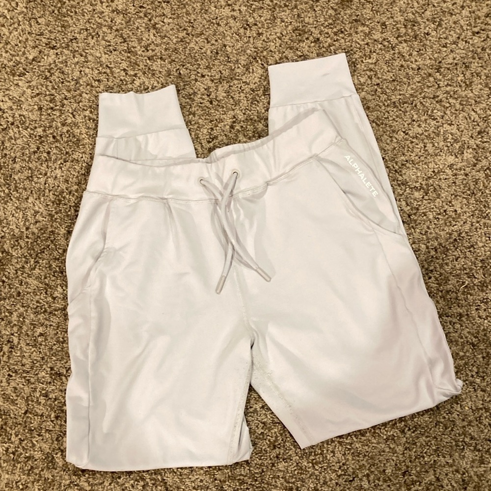 Alphalete premium joggers